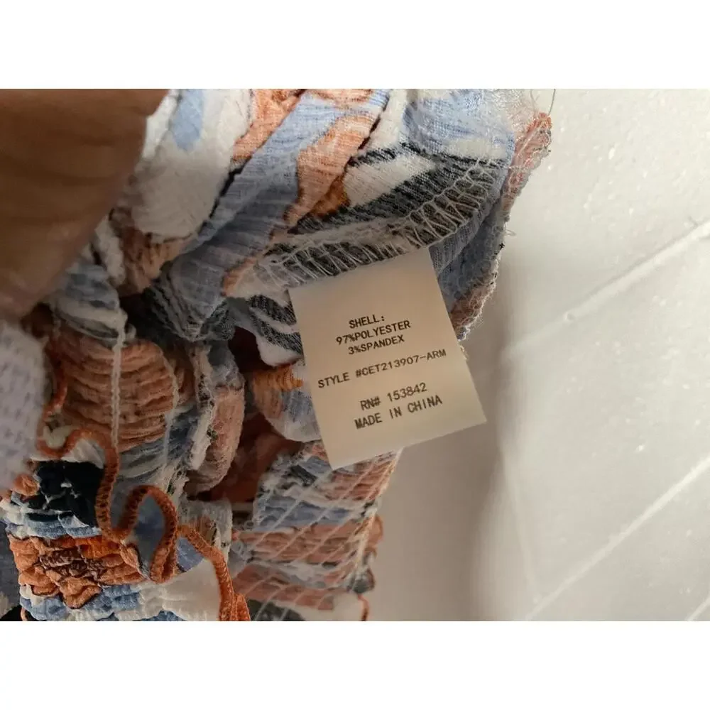 < Melloday Floral Ruffle Sleeve Blouse > - Picture 4 of 5